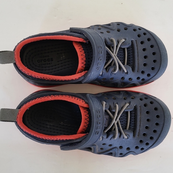 Crocs Iconic Comfort water shoes hook and loop Boys 10 - Picture 3 of 9